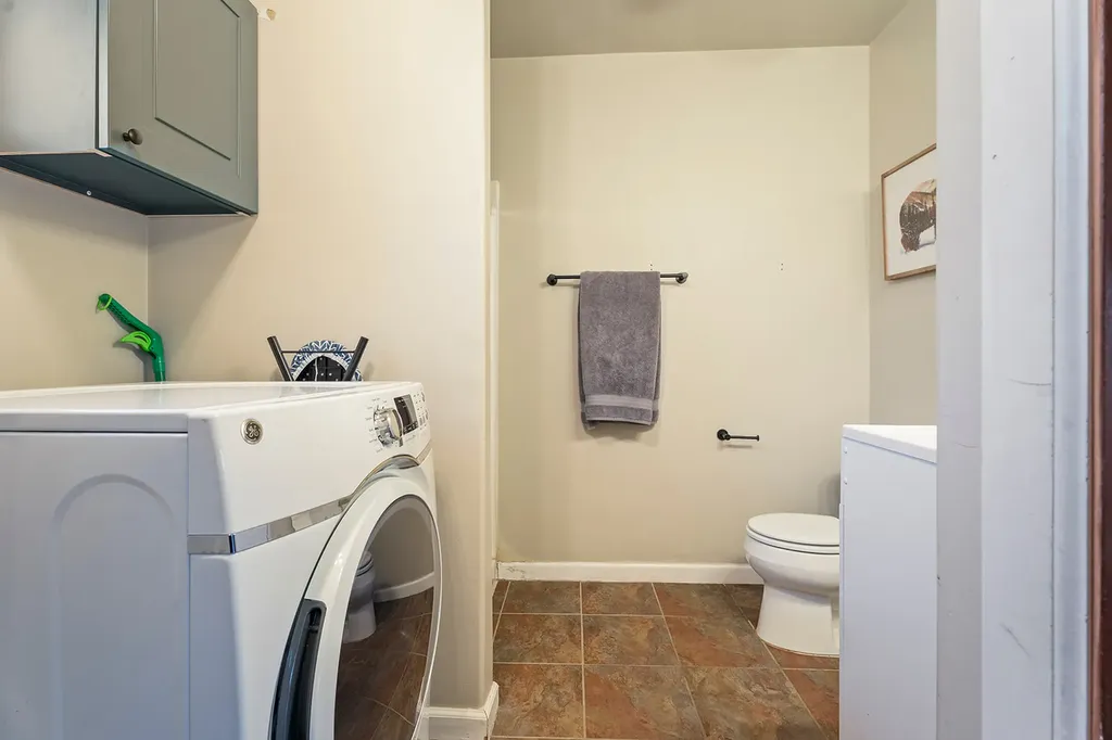 16 Grassy Mountain Road Clancy MT 59634