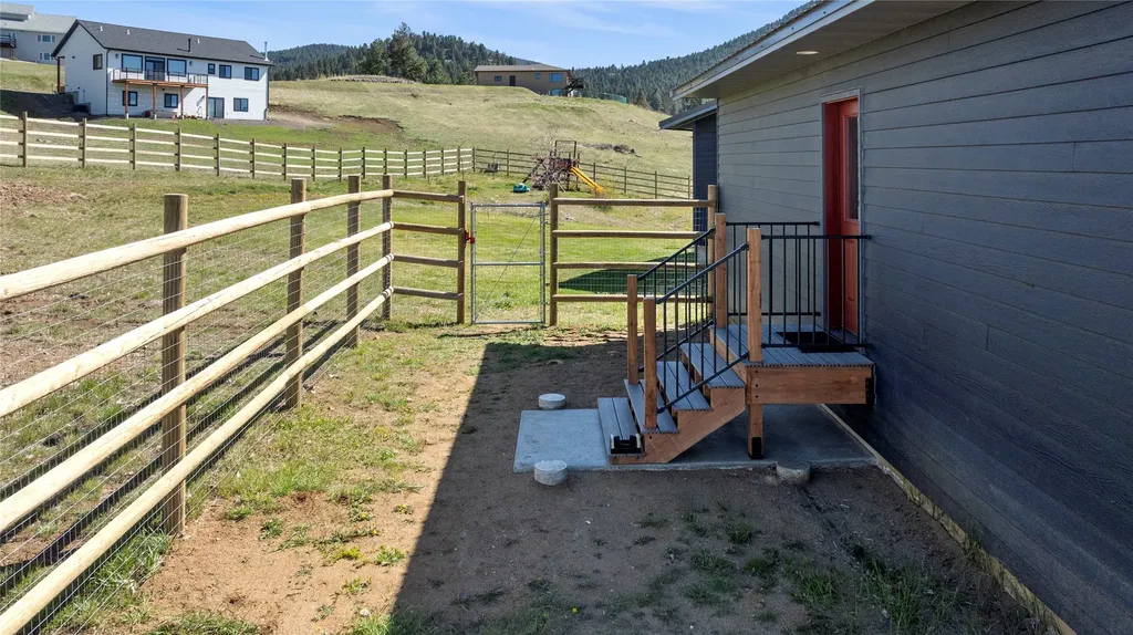 16 Grassy Mountain Road Clancy MT 59634