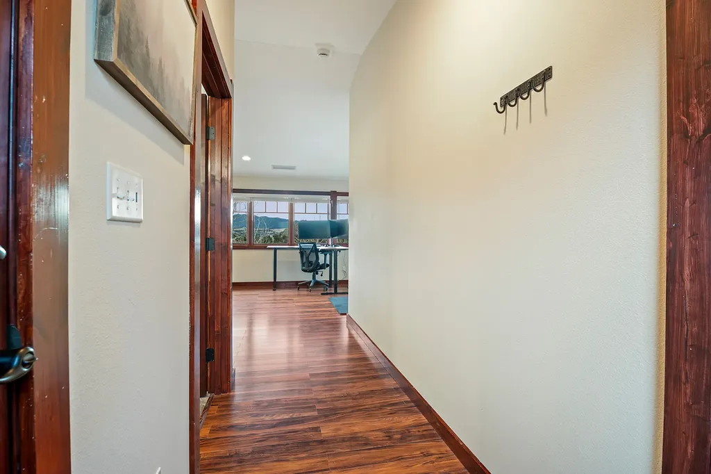 16 Grassy Mountain Road Clancy MT 59634