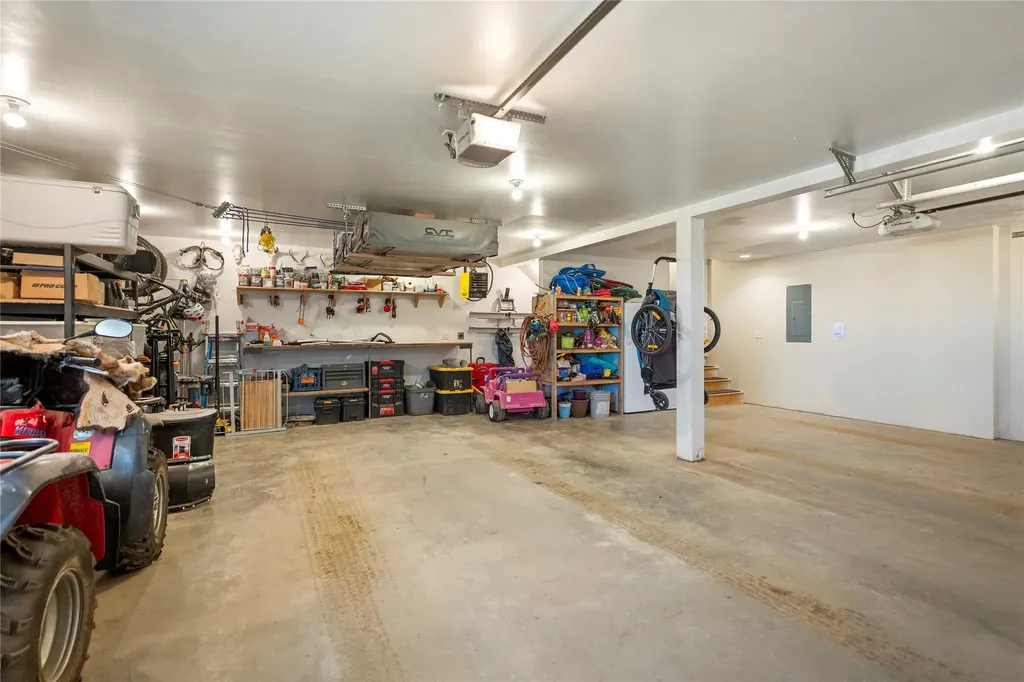 16 Grassy Mountain Road Clancy MT 59634