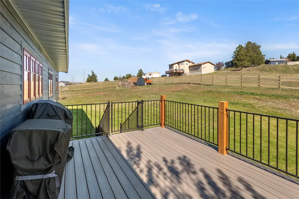 16 Grassy Mountain Road Clancy MT 59634