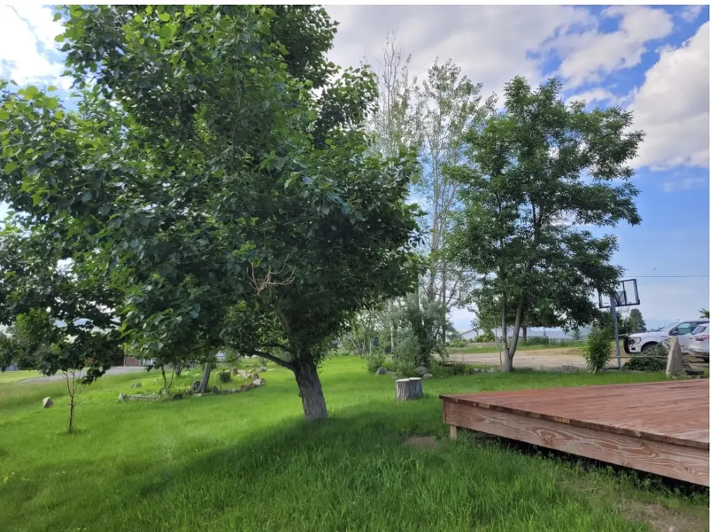16 Grassy Mountain Road Clancy MT 59634