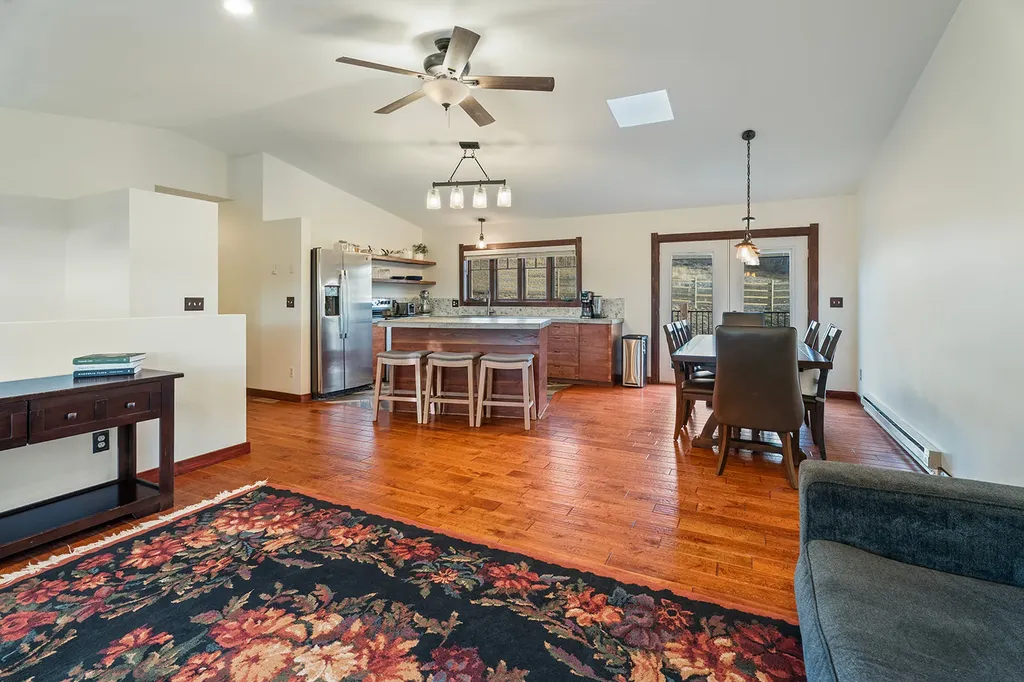 16 Grassy Mountain Road Clancy MT 59634