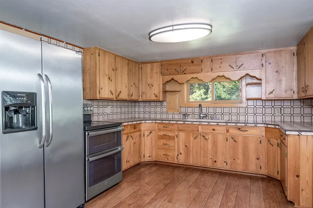 33359 Terrace Lake Road Ronan MT 59864