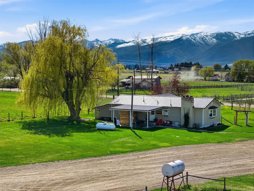3906 Illinois Bench Road Stevensville MT 59870