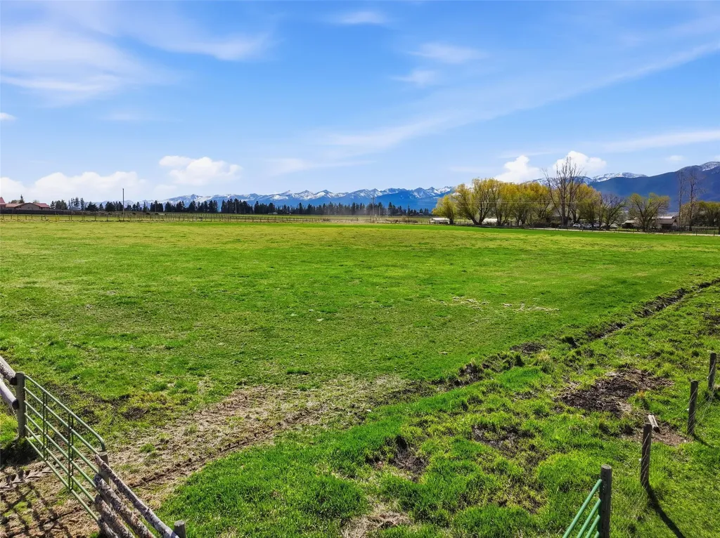 3906 Illinois Bench Road Stevensville MT 59870