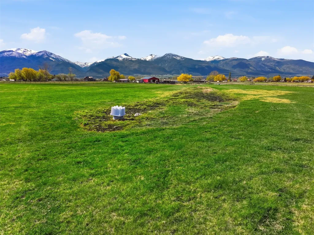 3906 Illinois Bench Road Stevensville MT 59870