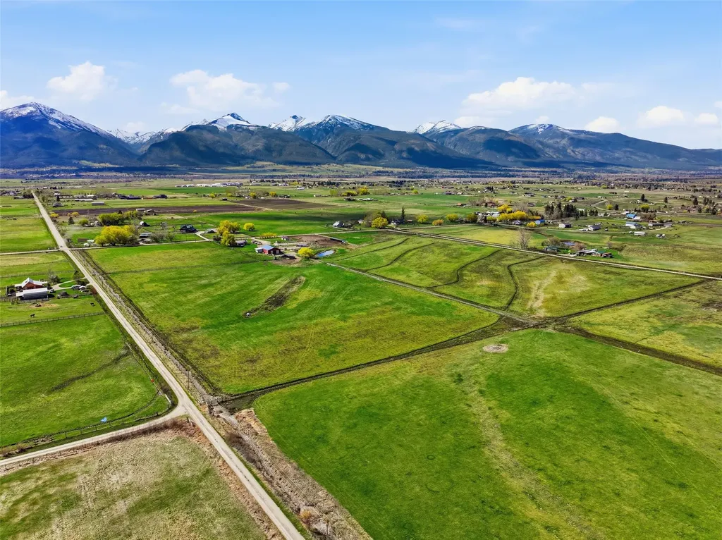 3906 Illinois Bench Road Stevensville MT 59870