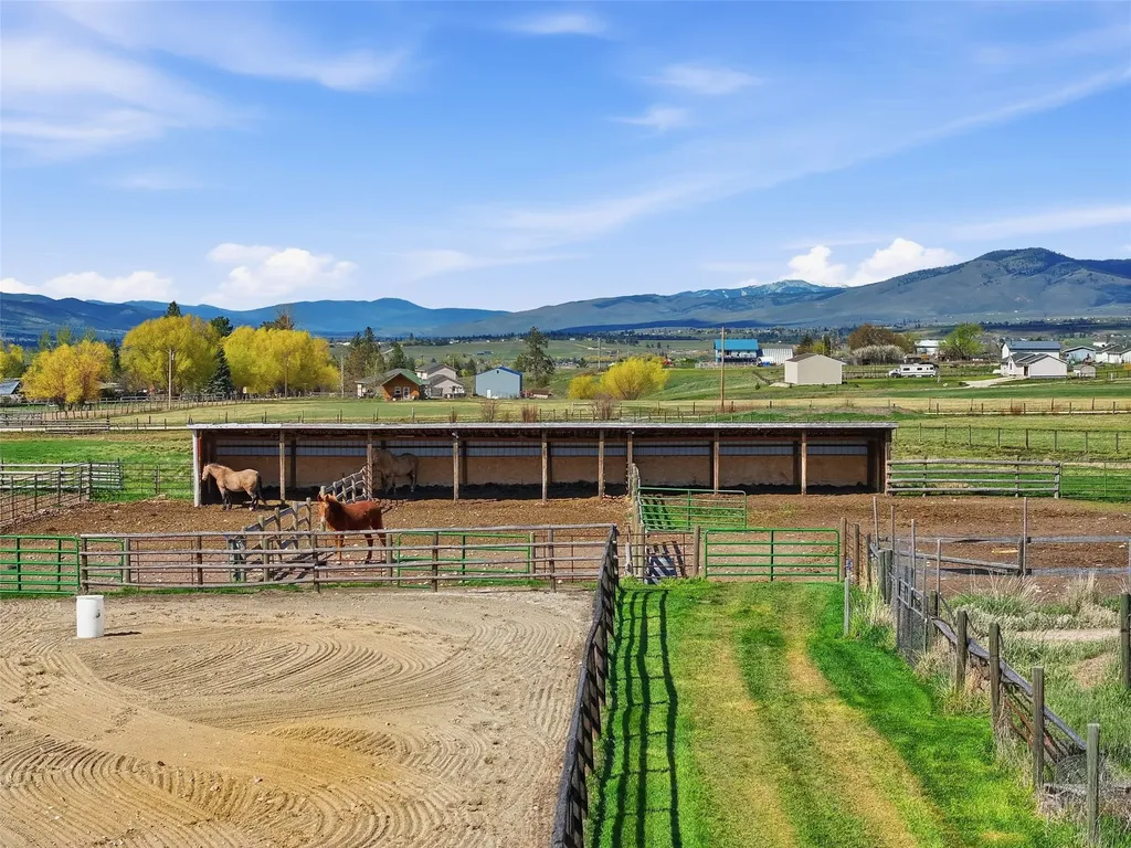 3906 Illinois Bench Road Stevensville MT 59870