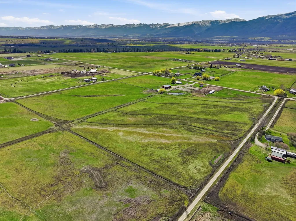 3906 Illinois Bench Road Stevensville MT 59870