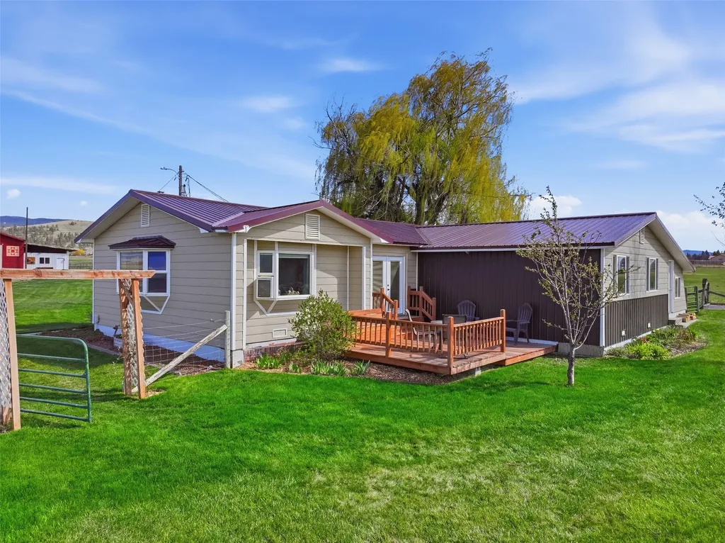 3906 Illinois Bench Road Stevensville MT 59870