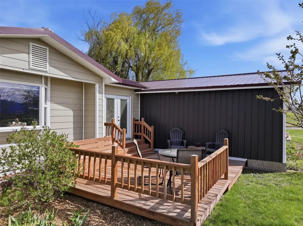 3906 Illinois Bench Road Stevensville MT 59870