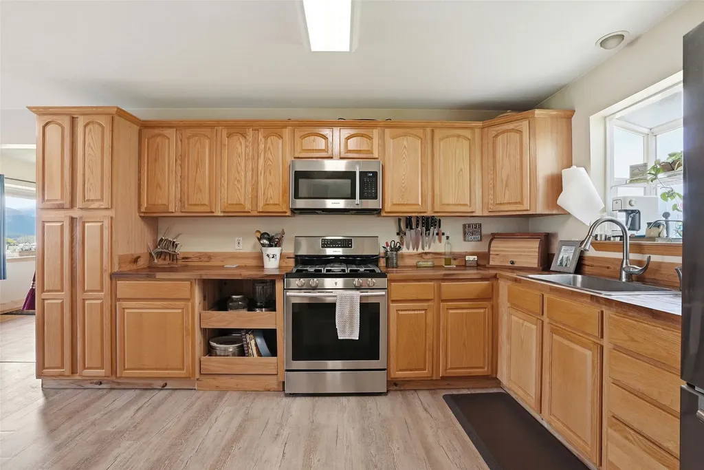 3906 Illinois Bench Road Stevensville MT 59870