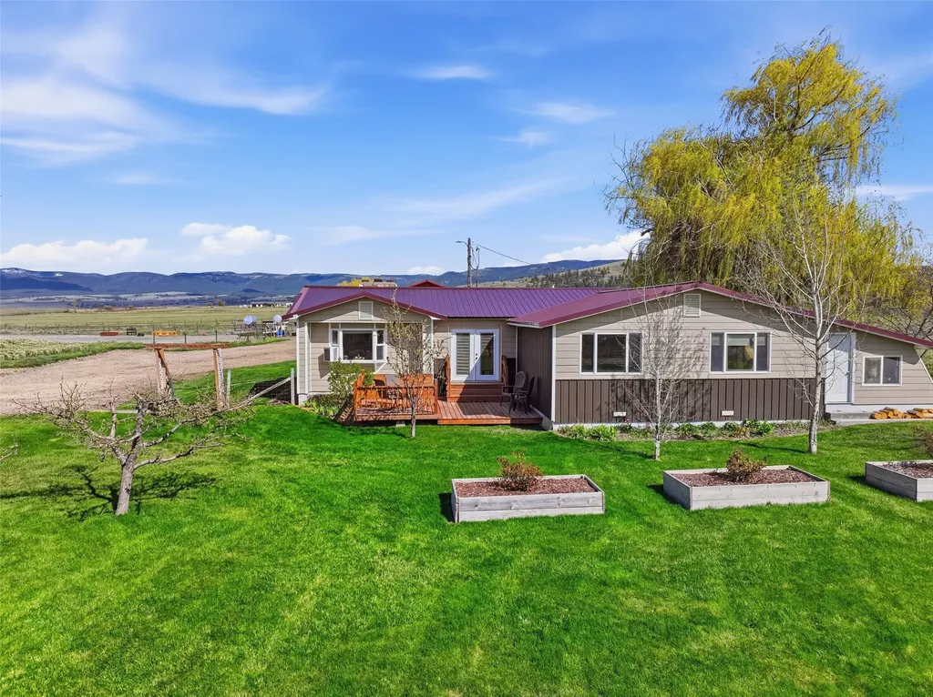 3906 Illinois Bench Road Stevensville MT 59870