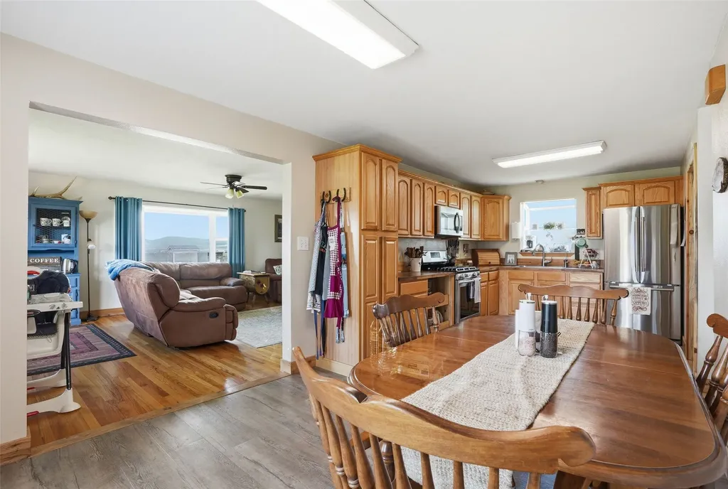 3906 Illinois Bench Road Stevensville MT 59870