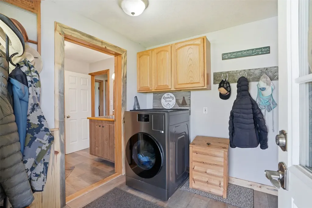 3906 Illinois Bench Road Stevensville MT 59870