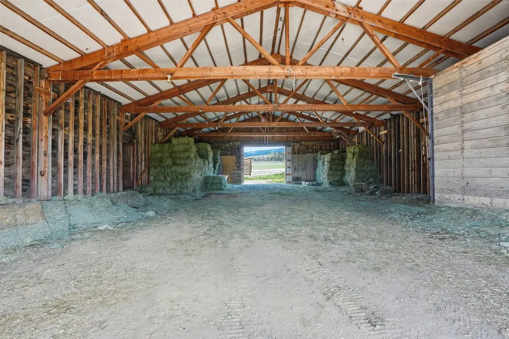 3906 Illinois Bench Road Stevensville MT 59870