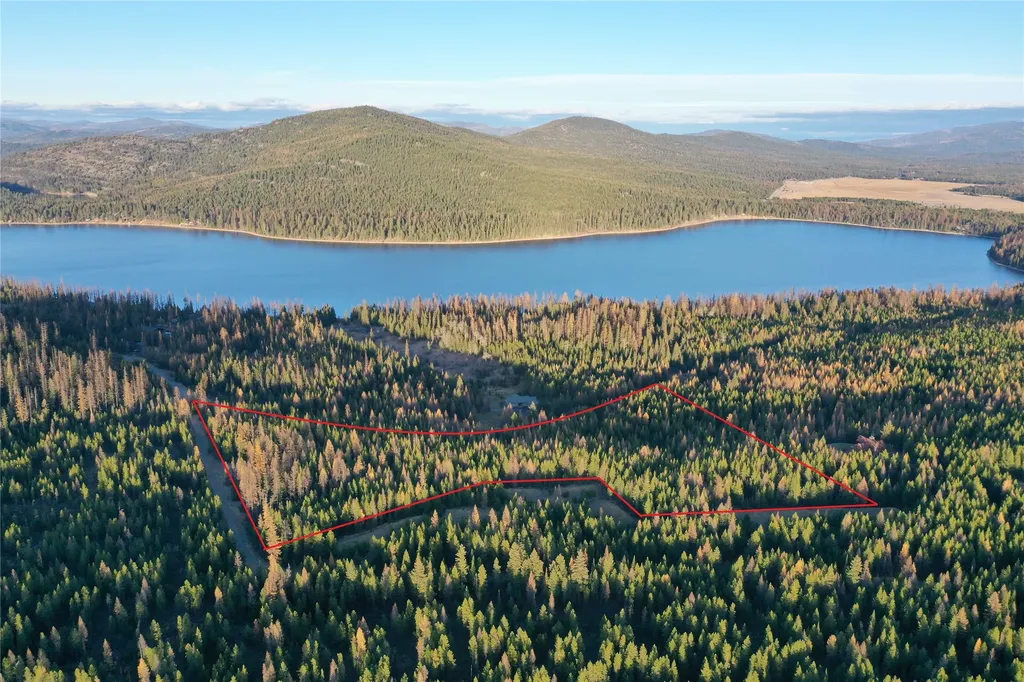 1175 S Mcgregor Lake Road Marion MT 59925