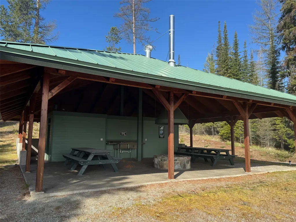1175 S Mcgregor Lake Road Marion MT 59925