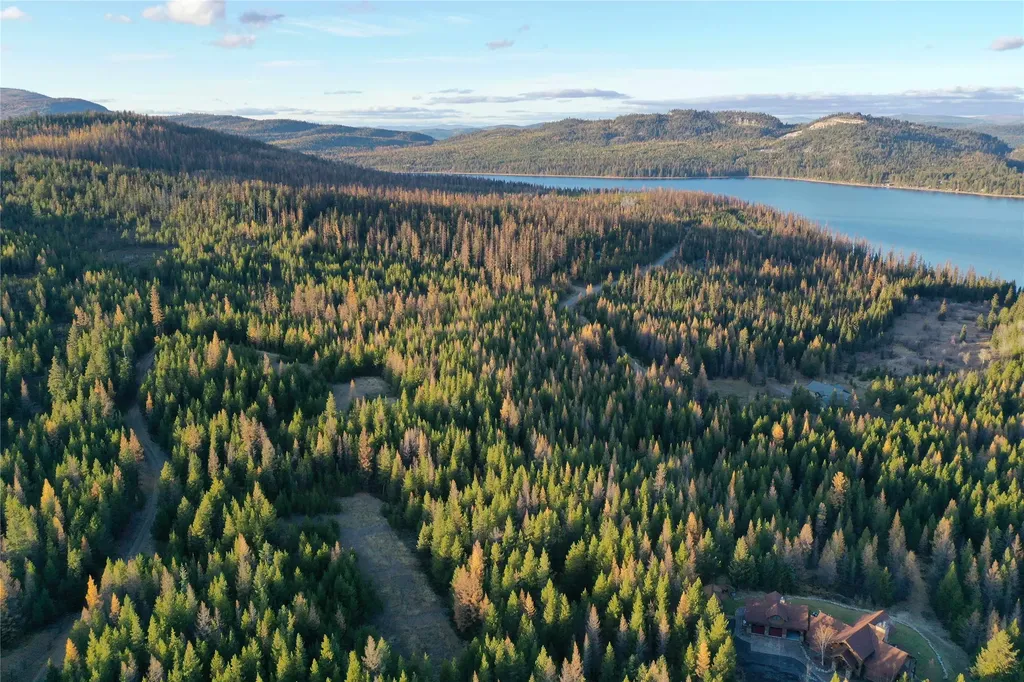 1175 S Mcgregor Lake Road Marion MT 59925