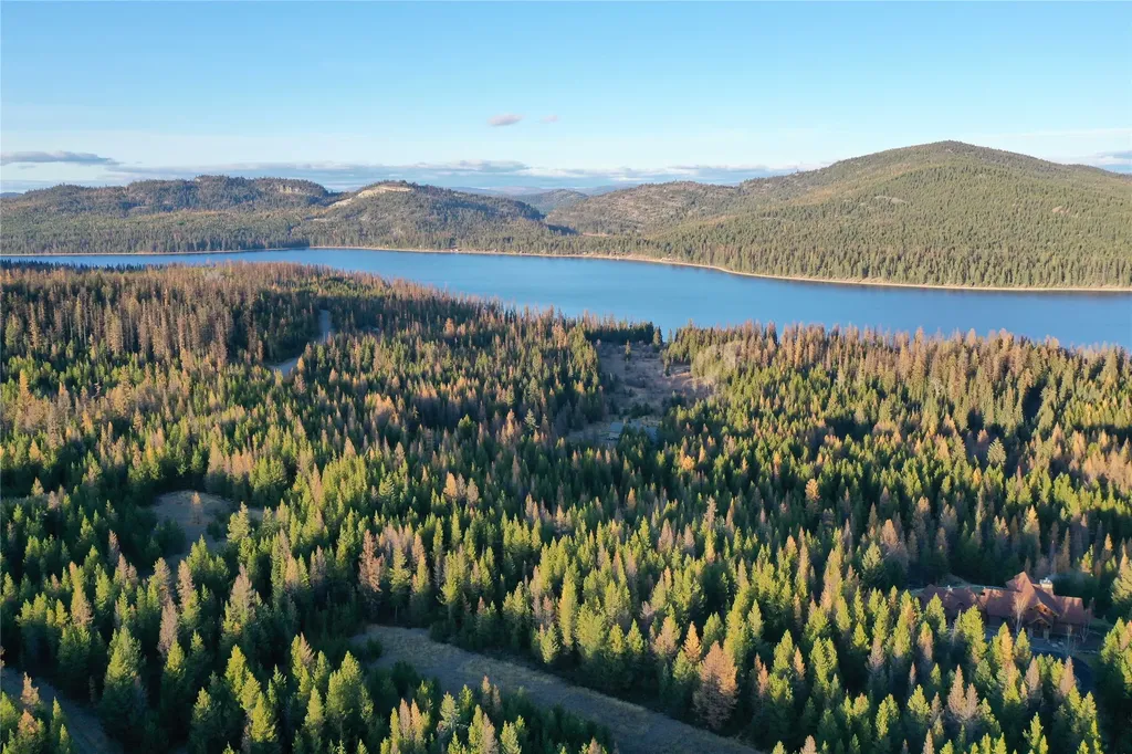 1175 S Mcgregor Lake Road Marion MT 59925