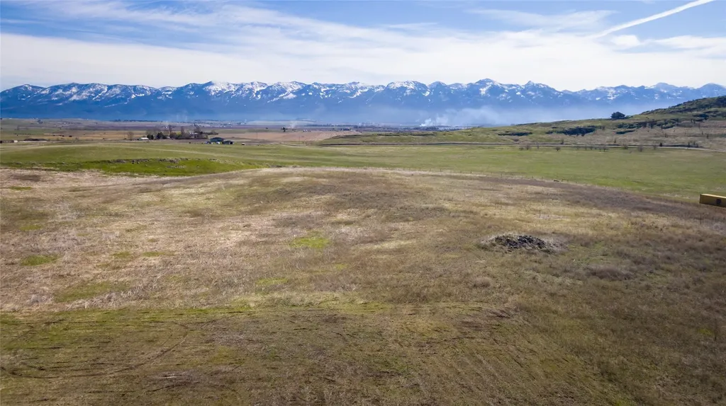 38090 Valley Hills Lane Polson MT 59860