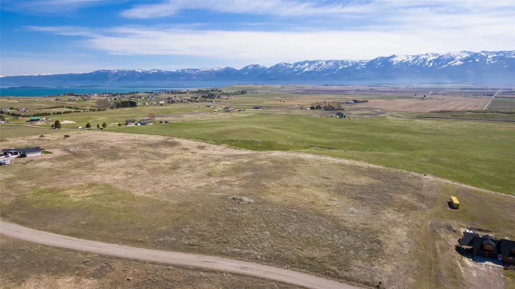 38090 Valley Hills Lane Polson MT 59860