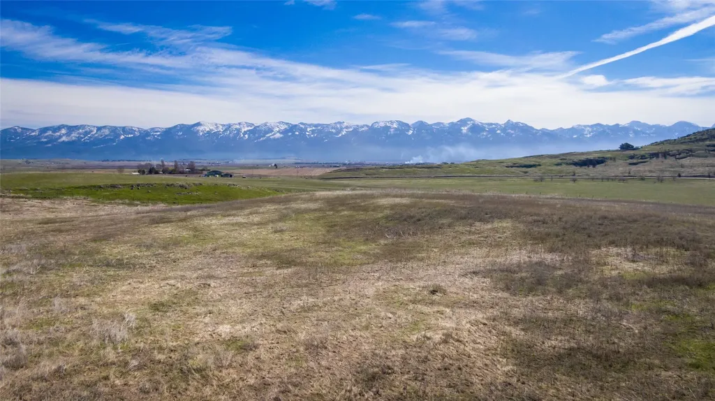 38090 Valley Hills Lane Polson MT 59860