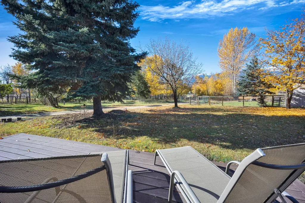 5582 Klements Lane Florence MT 59833