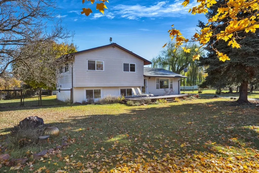 5582 Klements Lane Florence MT 59833