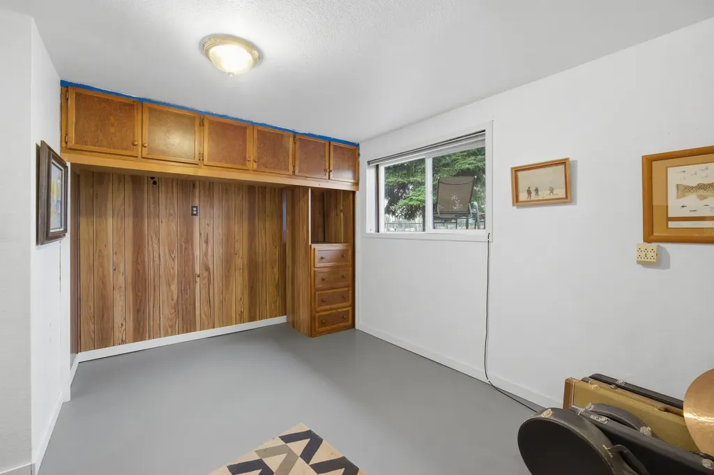 5582 Klements Lane Florence MT 59833