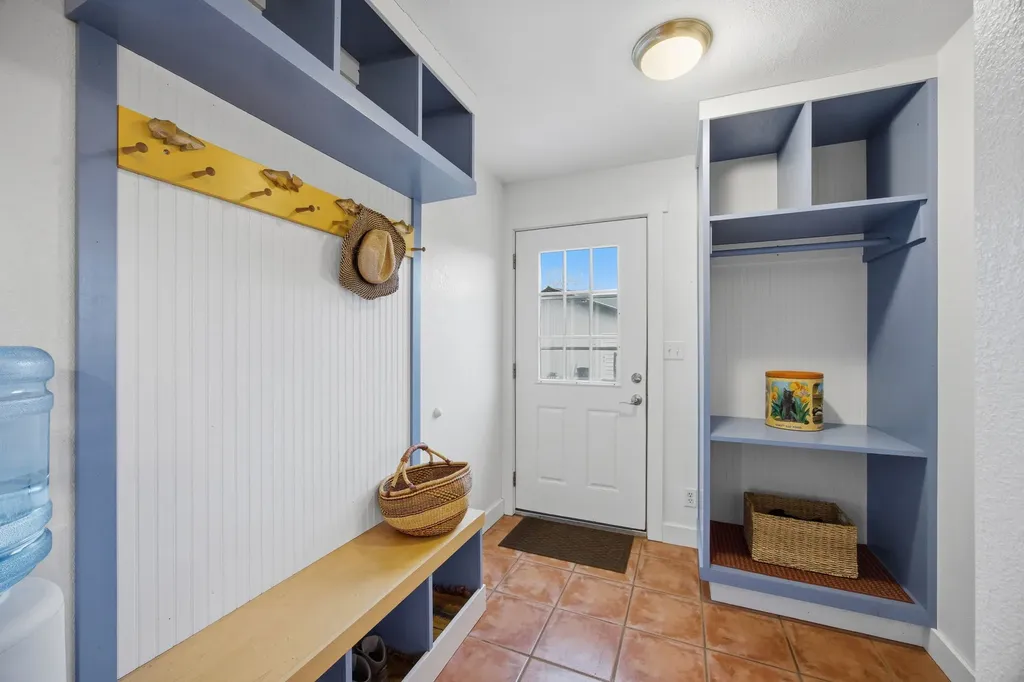 5582 Klements Lane Florence MT 59833