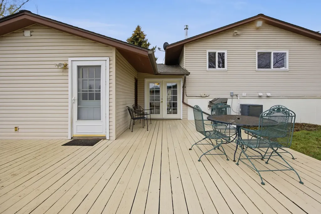 5582 Klements Lane Florence MT 59833