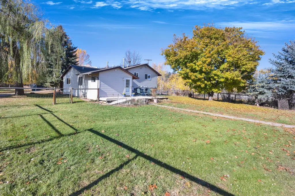 5582 Klements Lane Florence MT 59833