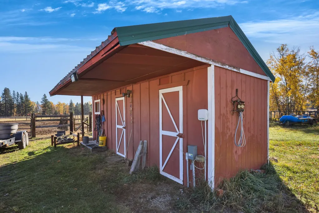 5582 Klements Lane Florence MT 59833