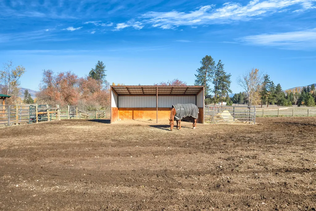 5582 Klements Lane Florence MT 59833