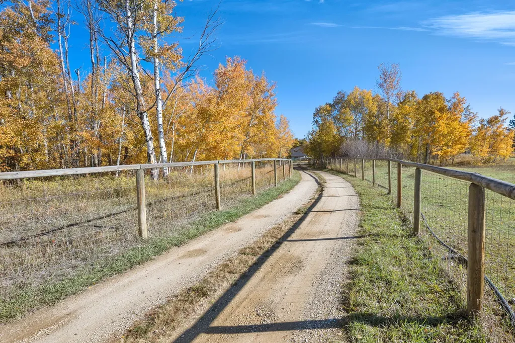 5582 Klements Lane Florence MT 59833