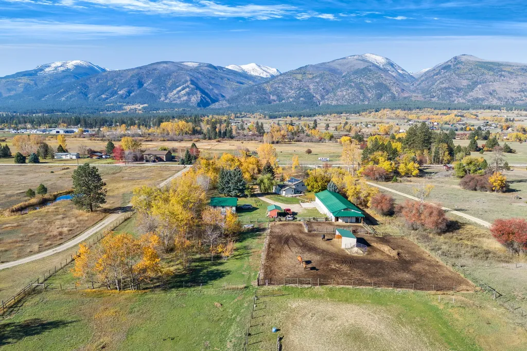 5582 Klements Lane Florence MT 59833