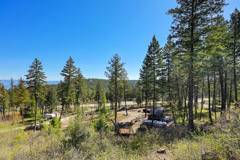 7860 Us Hwy 93 S Lakeside MT 59922