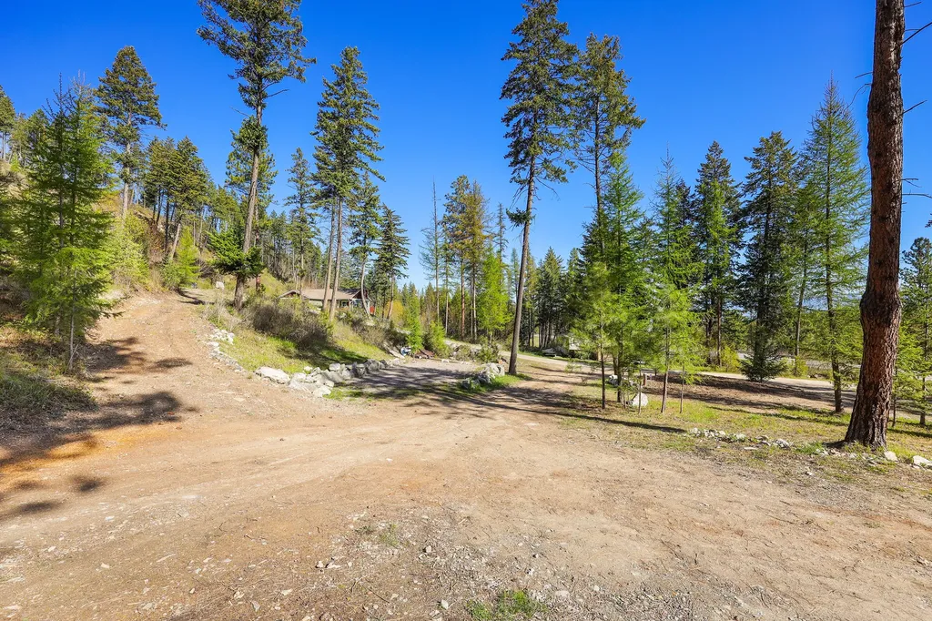 7860 Us Hwy 93 S Lakeside MT 59922
