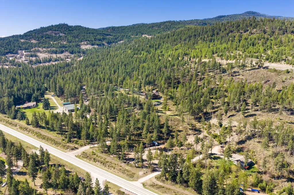 7860 Us Hwy 93 S Lakeside MT 59922