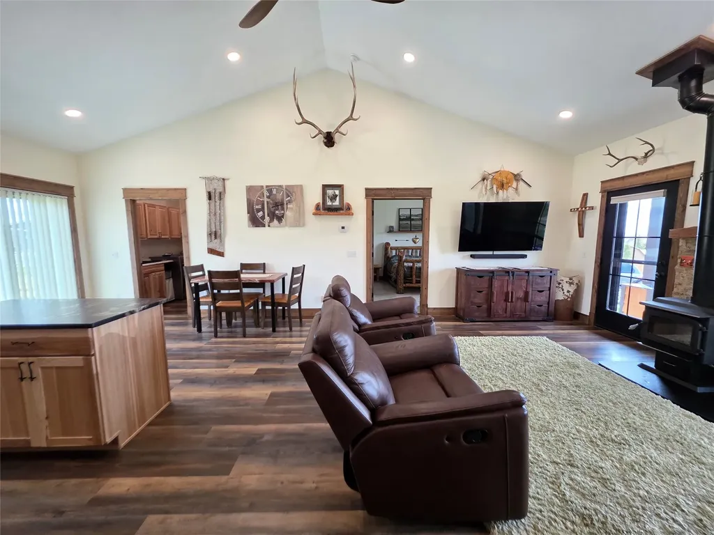205 12th Avenue NE Choteau MT 59422