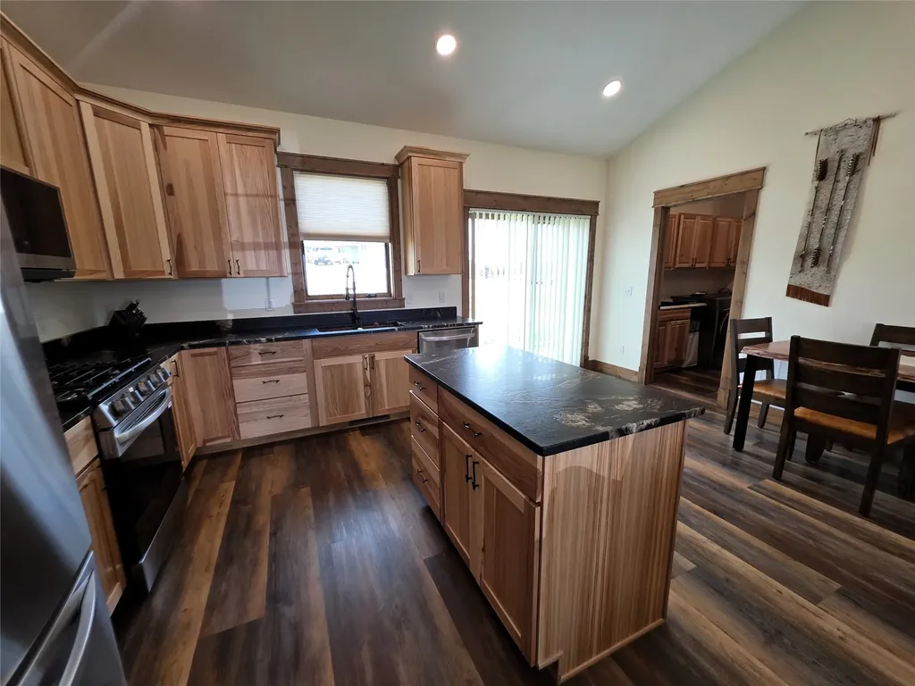 205 12th Avenue NE Choteau MT 59422