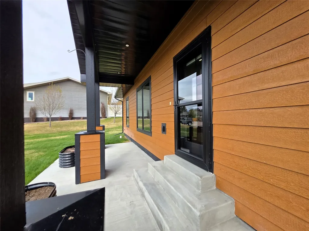 205 12th Avenue NE Choteau MT 59422