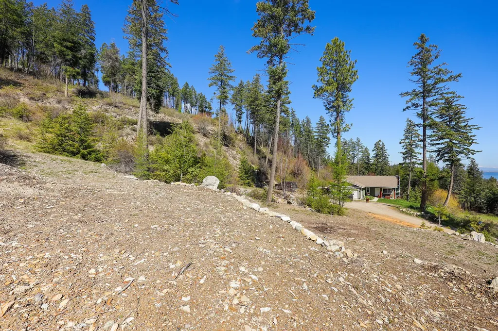 7860 Us Hwy 93 S Lakeside MT 59922