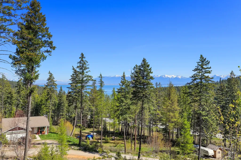 7860 Us Hwy 93 S Lakeside MT 59922