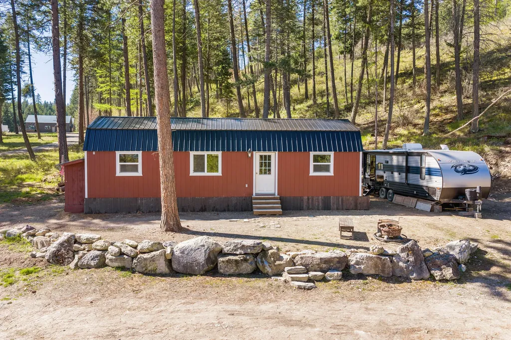 7860 Us Hwy 93 S Lakeside MT 59922