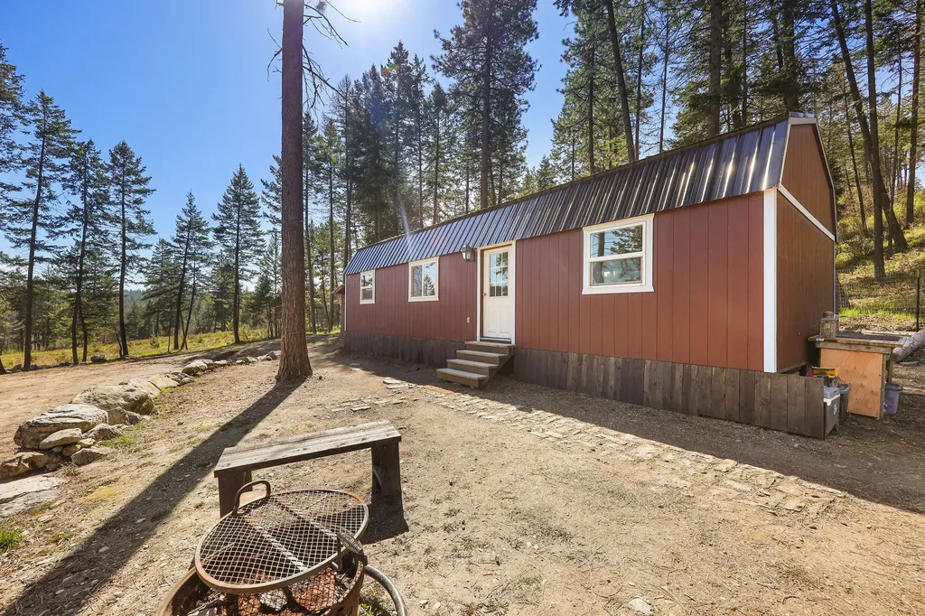 7860 Us Hwy 93 S Lakeside MT 59922