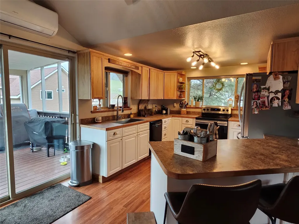 319 Charlot Street N Hot Springs MT 59845