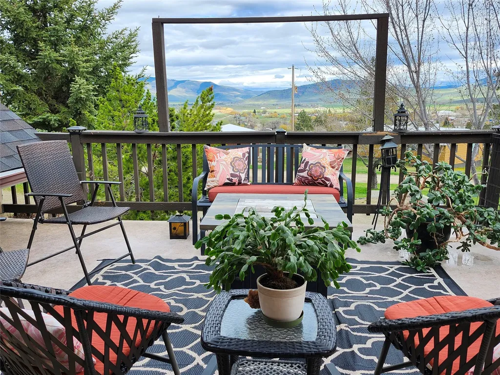 319 Charlot Street N Hot Springs MT 59845